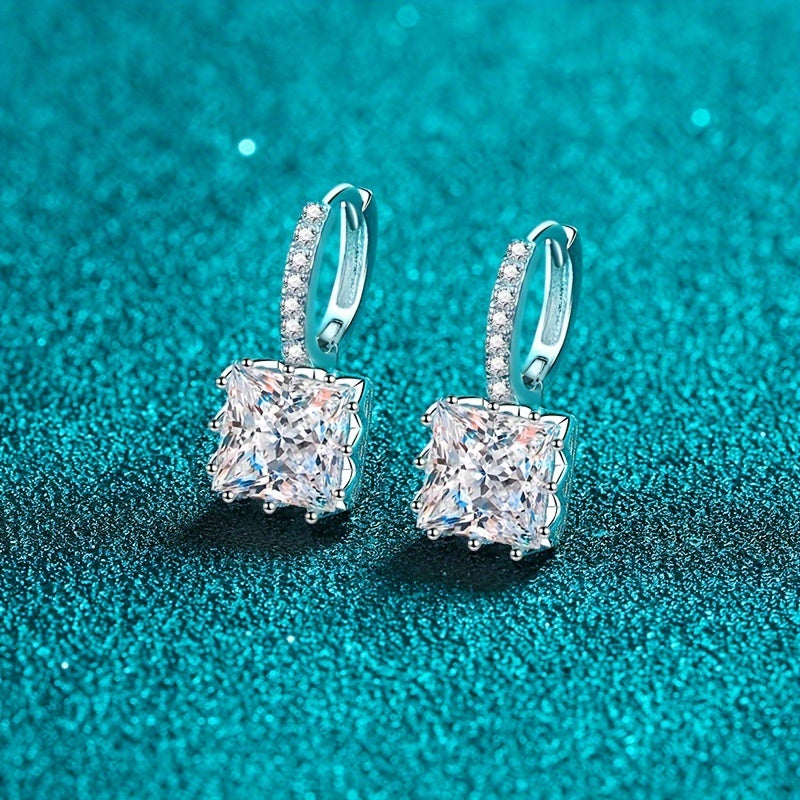 A Pair Of 2 Carat Moissanite Earrings, Hypoallergenic 925 Sterling Silvery Moissanite Earrings, Elegant And Generous 925 Sterling Silvery Women's Earrings, Valentine's Day Gift Christmas Gift Mother's Day Gift