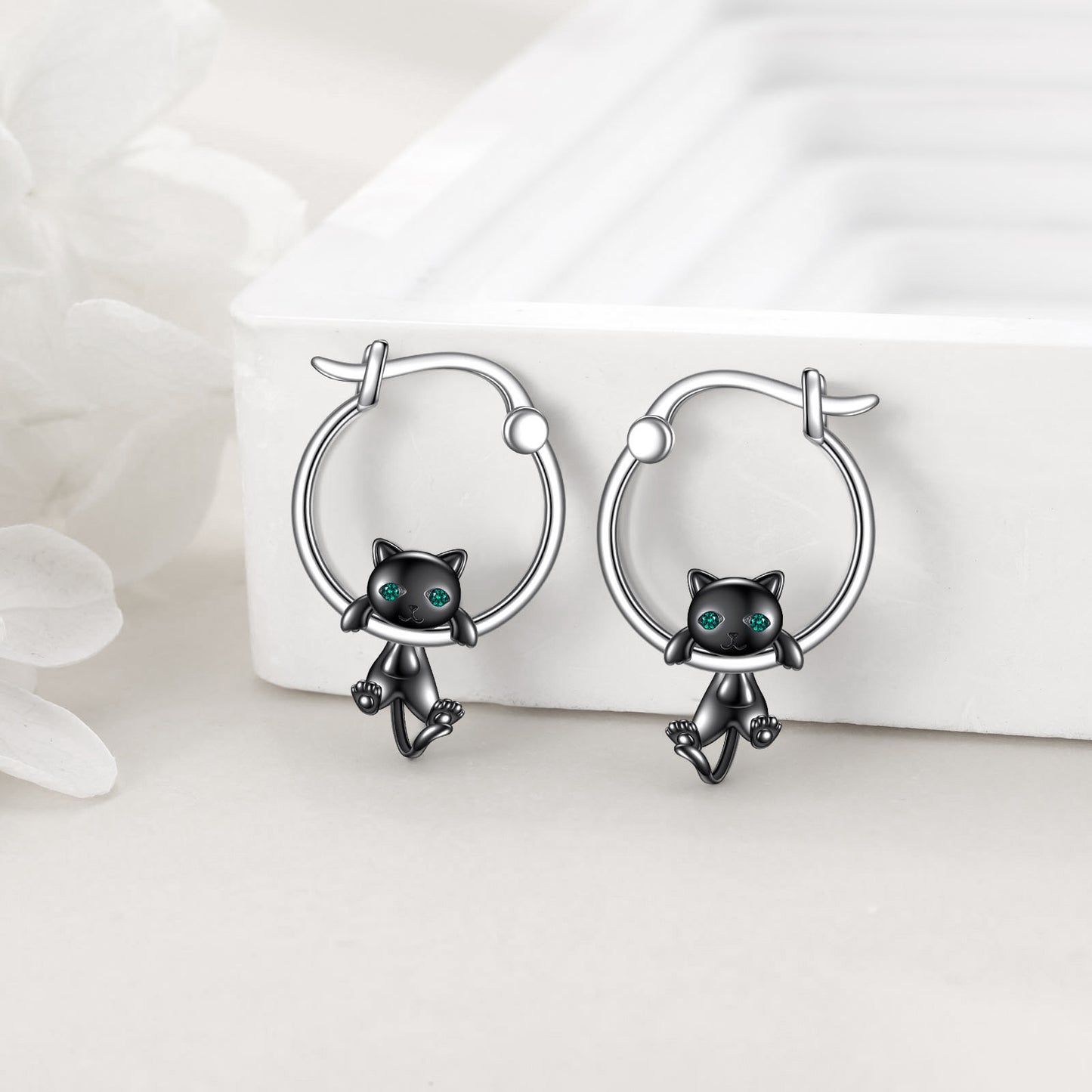 925 Sterling Silvery Black Cat Ear Dangle Earrings - Cute Cartoon Cat Design, Hypoallergenic Synthetic Stone, No Power Needed, Perfect for Daily Wear & Gift Giving, Cat Accessories, Casual Jewelry, Minimalist Jewelry, Durable Jewelry